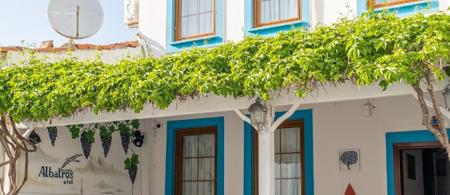 Bozcaada Albatros Otel