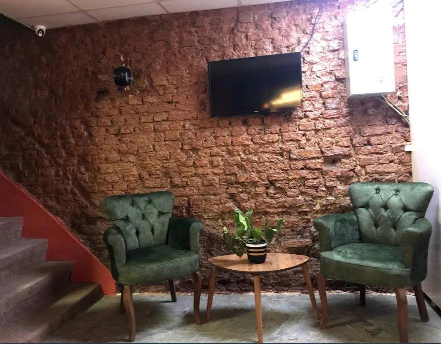 Taksim BrickTown Suite
