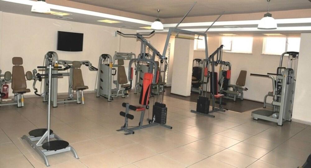 Business Hotel