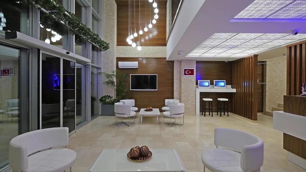 End Glory Hotel