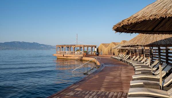 Golden Beach Resort And Spa