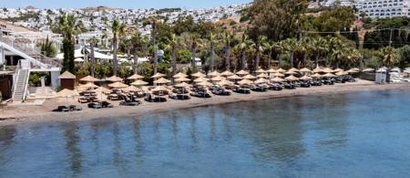 Golden Beach Resort And Spa