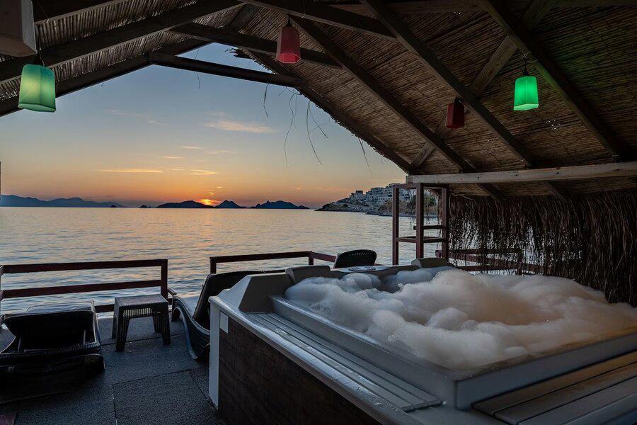Golden Beach Resort And Spa