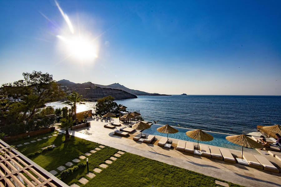 Nixie Hotel - Beach +14 Adult Only