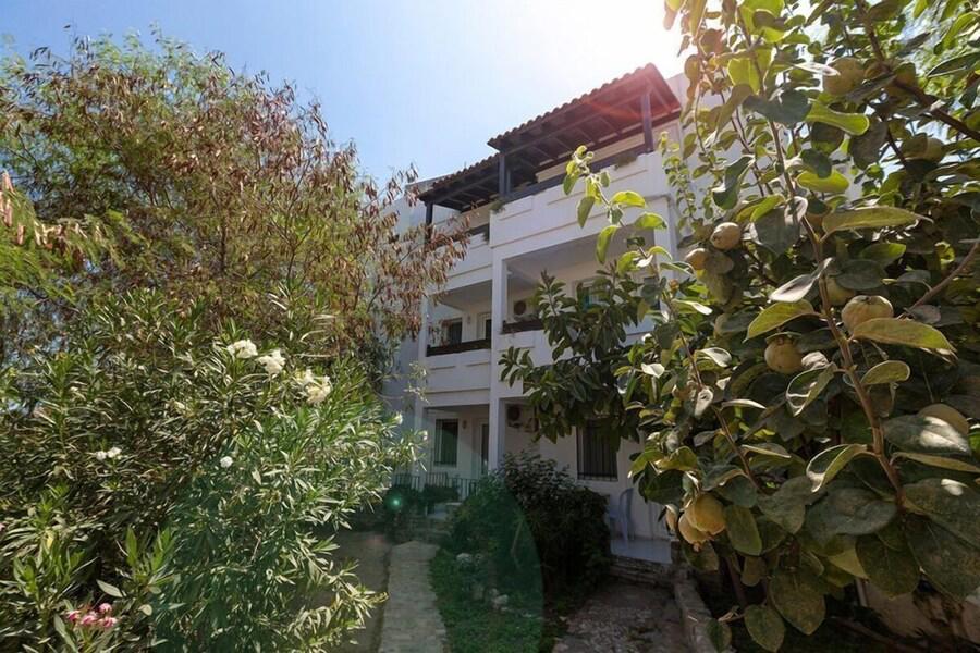 Inanç Hotel