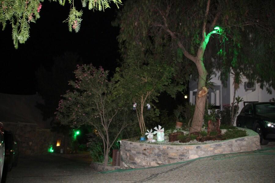 Inanç Hotel