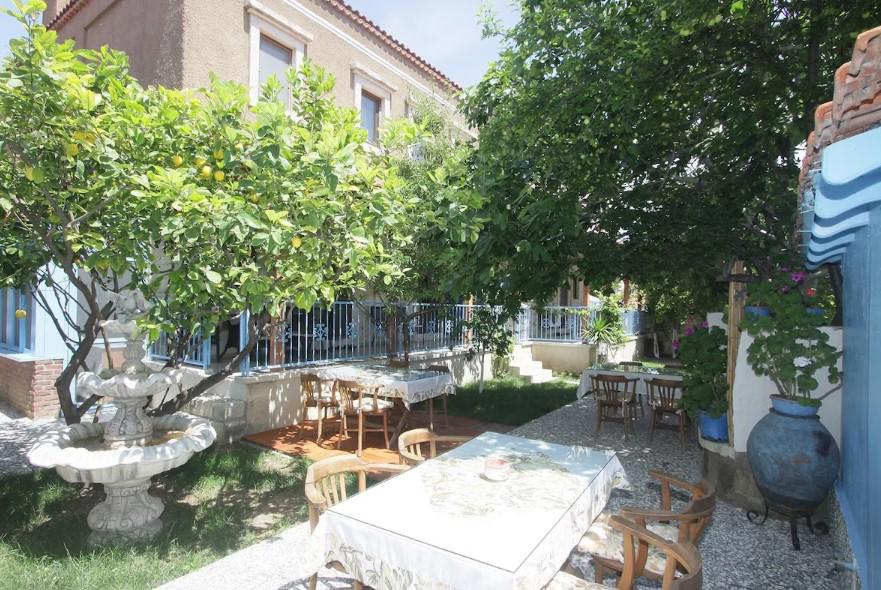 Nano Hotel