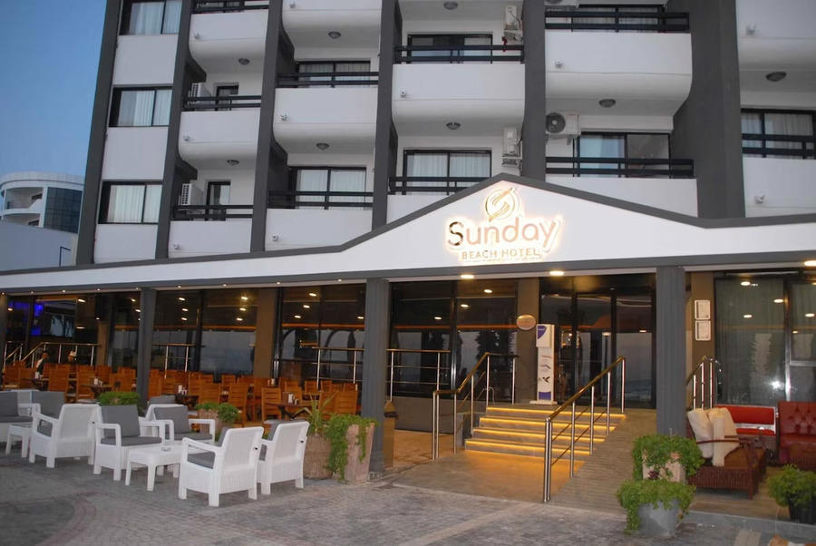 Sunday Beach Hotel