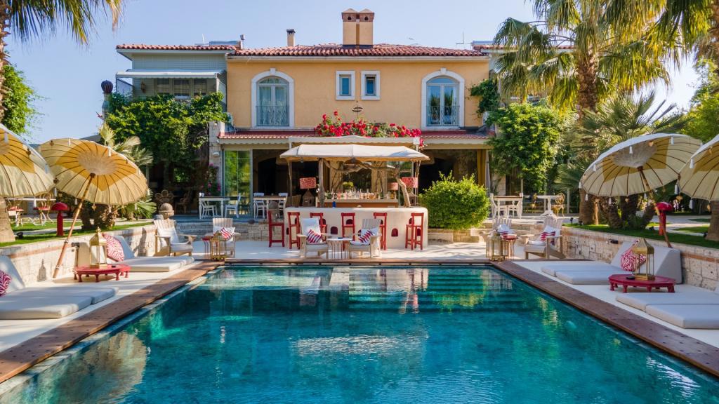 La Capria Suite