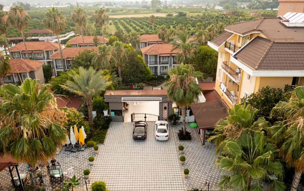 Miramor Garden Resort