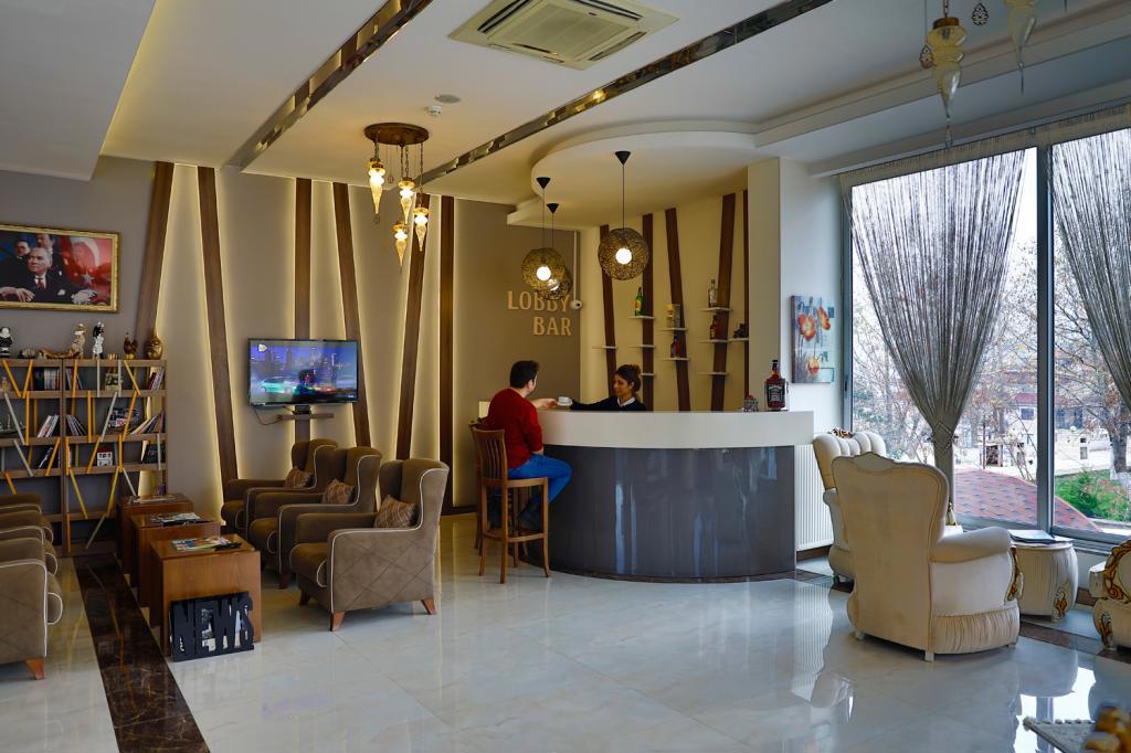 Lavin Otel