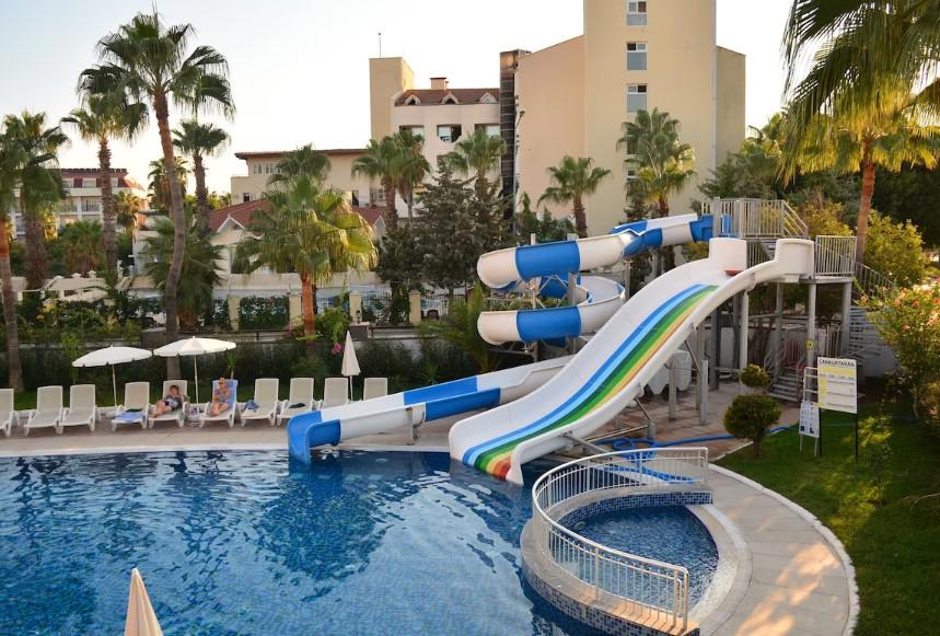 İstanbul Beach Hotel