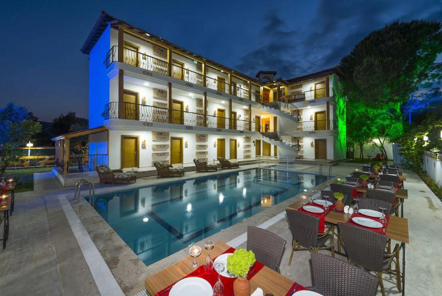 Amore Hotel