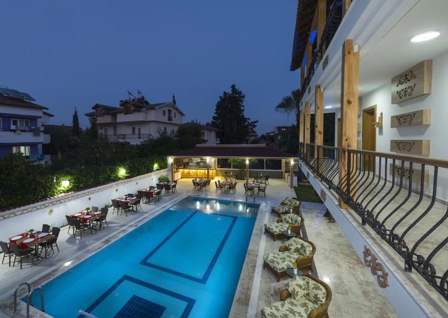 Amore Hotel