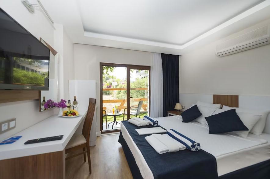 Amore Hotel