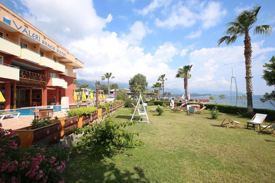 Valeri Beach Hotel