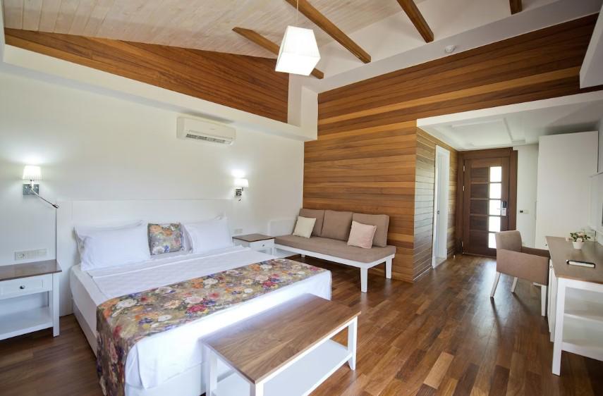 Çıralı Hera Hotel
