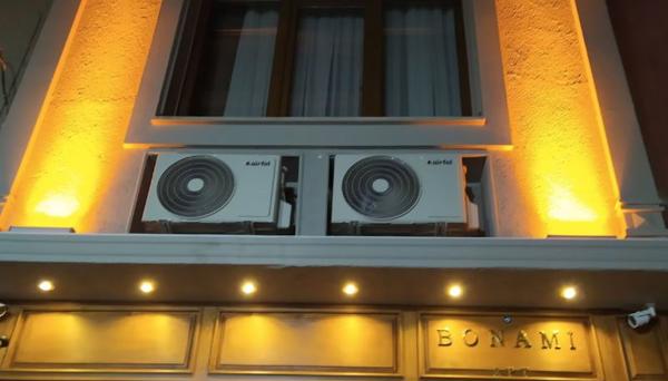 Bonami Hotel