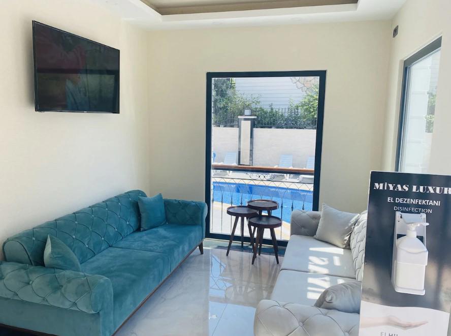 Miyas Luxury Hotel