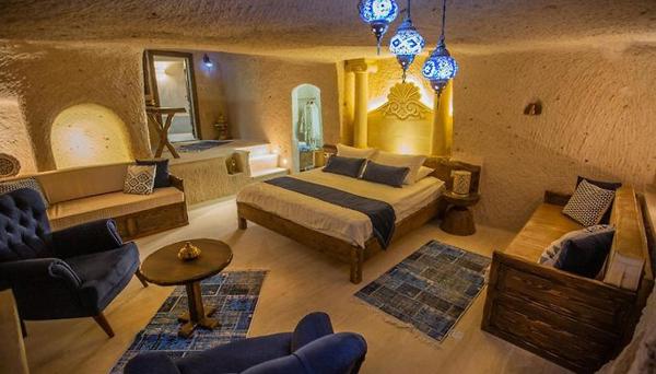 Maks Cave House