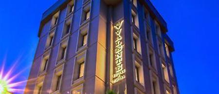 Valente Suites & Hotel