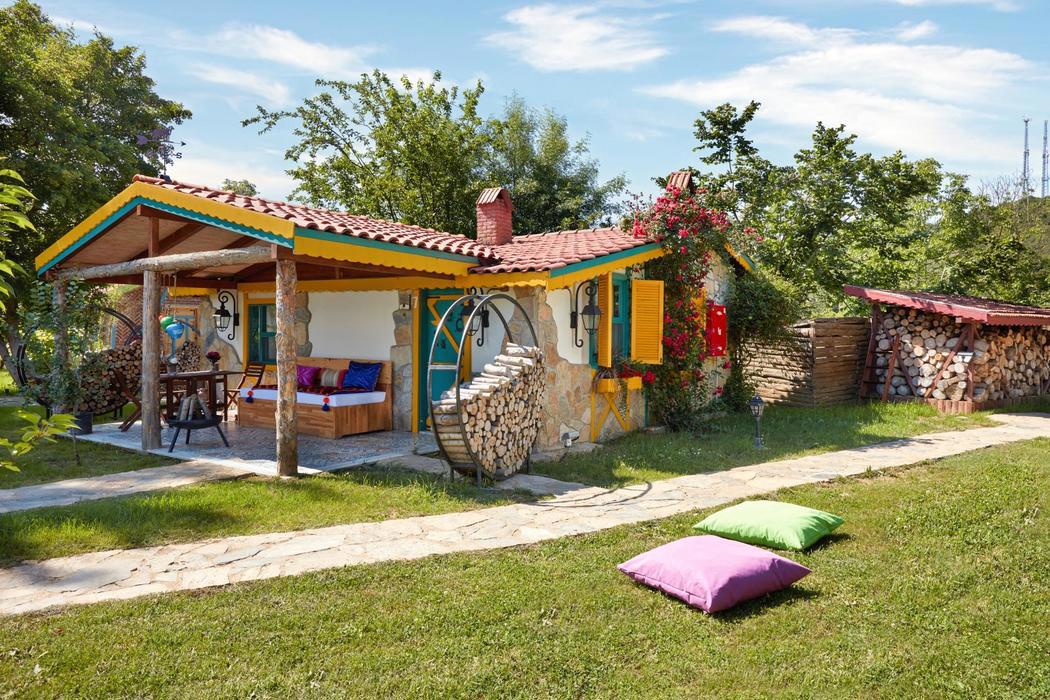 Dachas Cove Houses