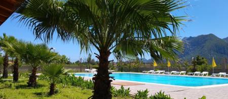 Apella Hotel