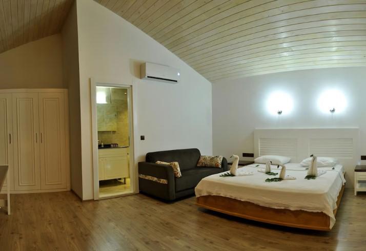 Apella Hotel