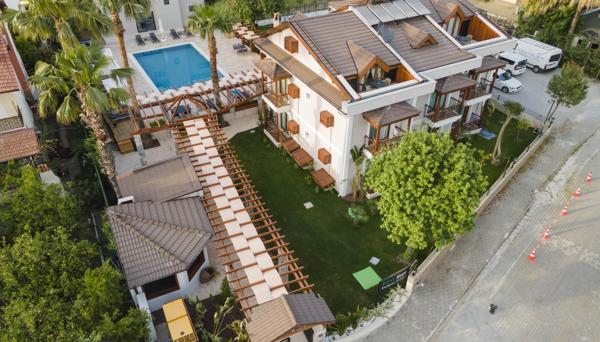 West House Exclusive Hotel
