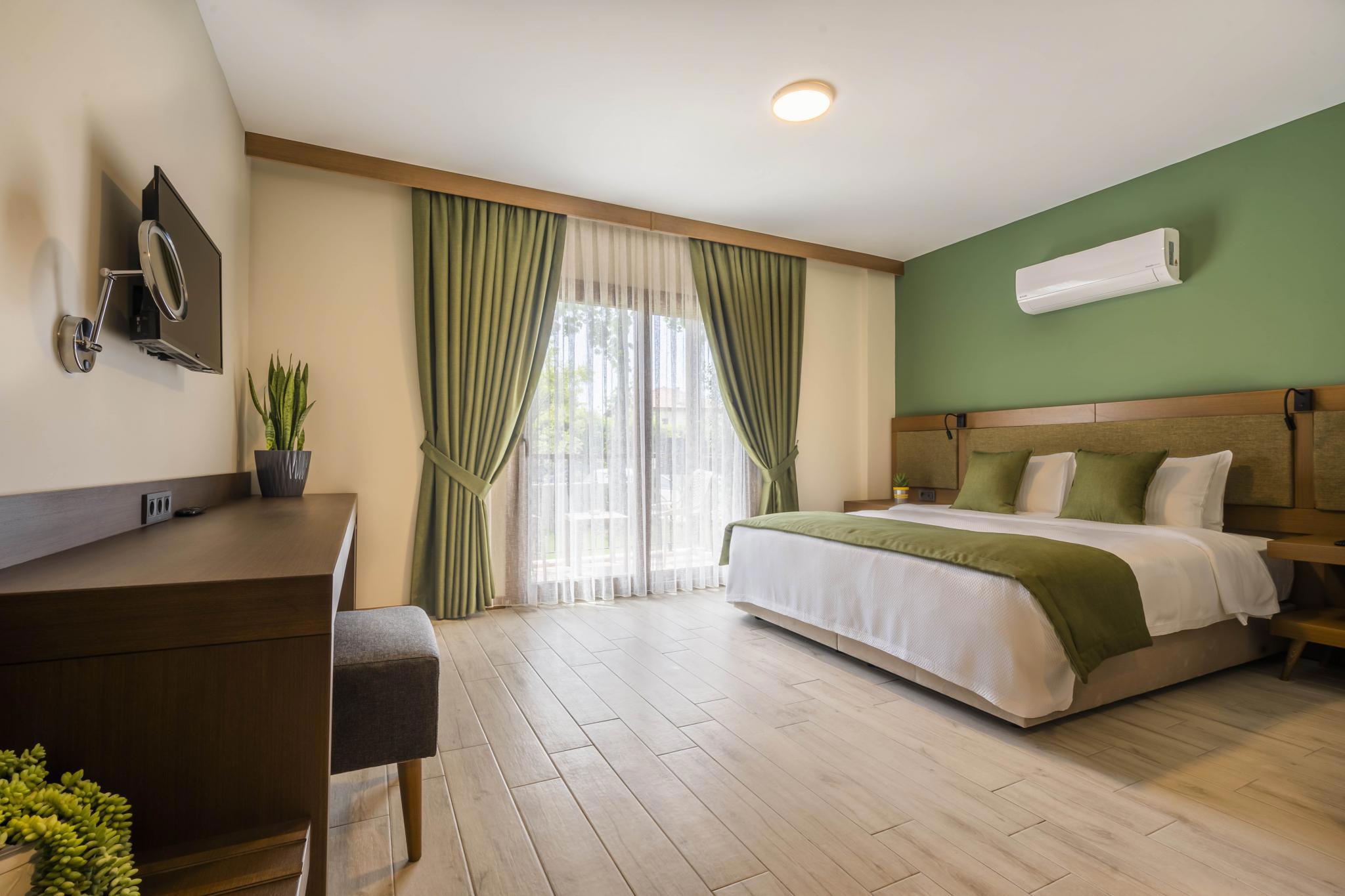 West House Exclusive Hotel