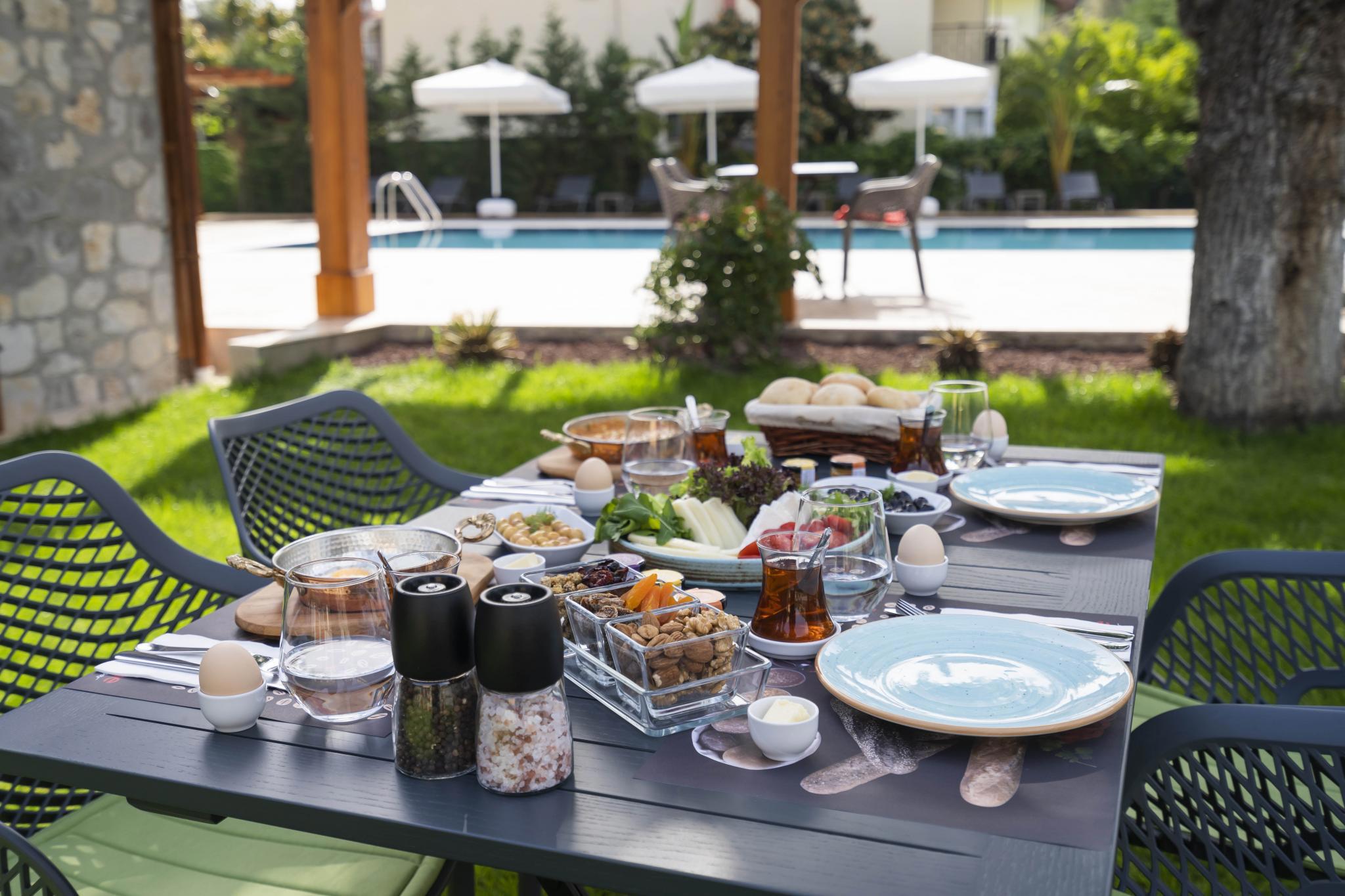 West House Exclusive Hotel