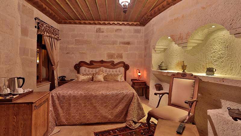 Phocas Cave Suites