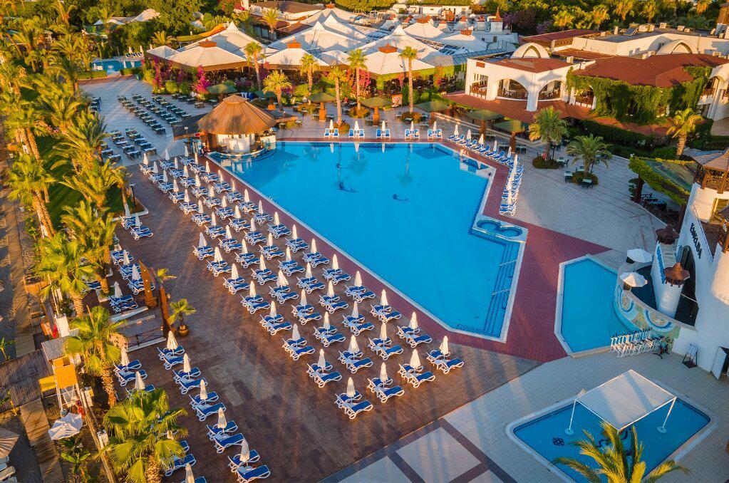 Emelda Sun Club