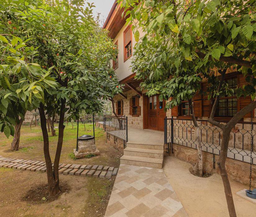 Zemira Garden Hotel