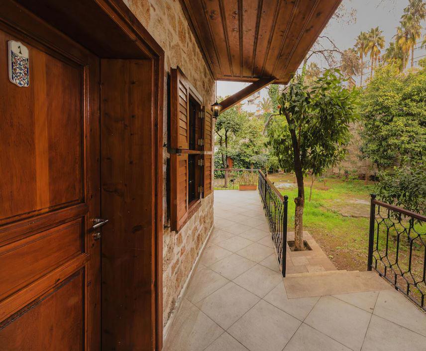 Zemira Garden Hotel