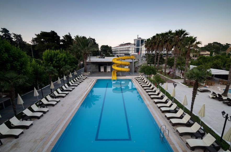 Grand Hotel Derin