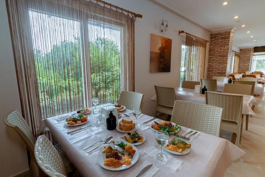 Grand Hotel Derin