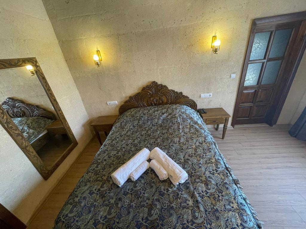 Bella Vista Stone House