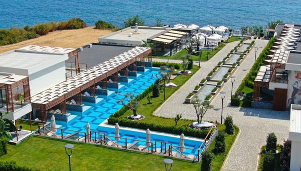 Feniks Hotel