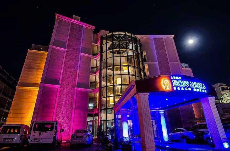 Lims Bona Dea Beach Hotel