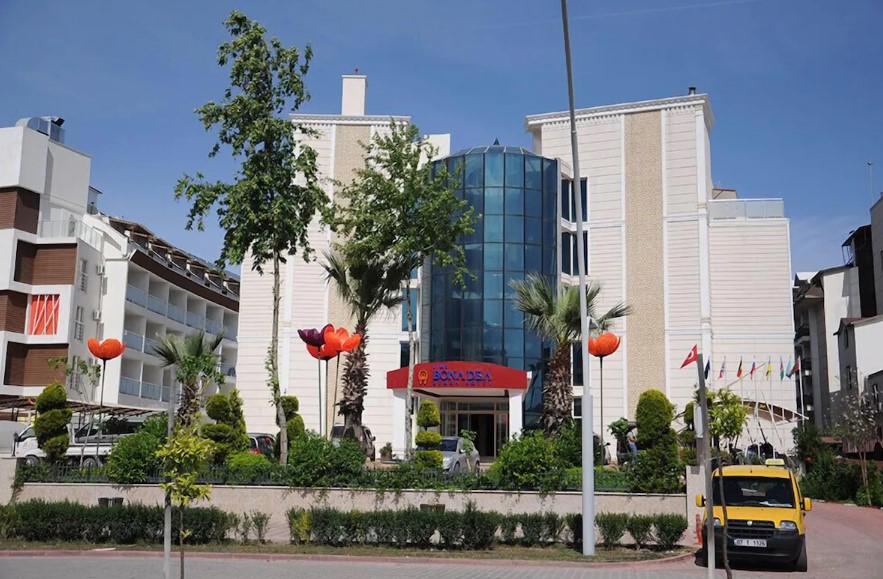 Lims Bona Dea Beach Hotel