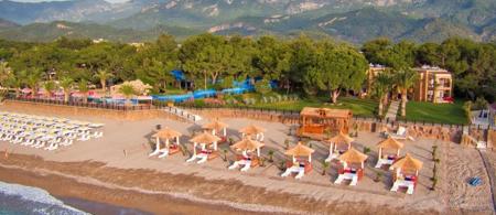 Pirates Beach Club