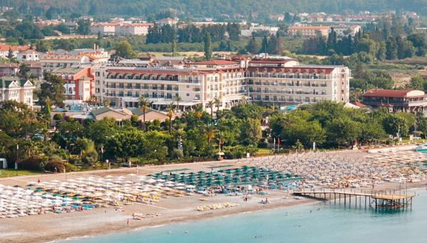 L'oceanica Beach Resort Hotel