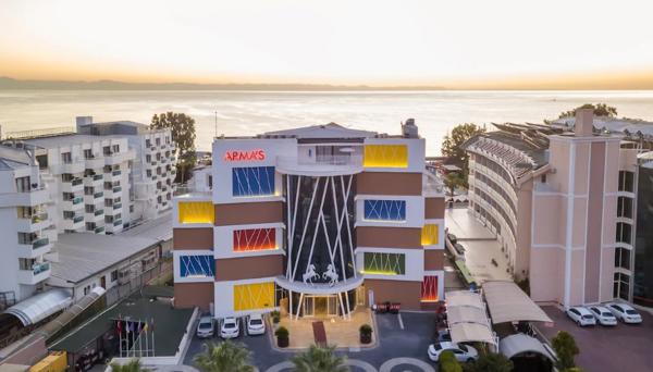 Armas Beach Hotel