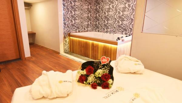 Renk Otel