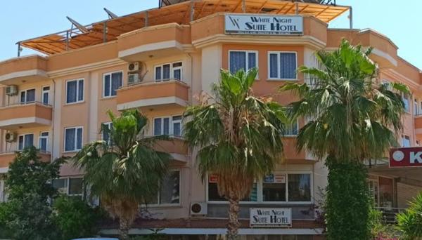 White Night Suite & Apart Hotel