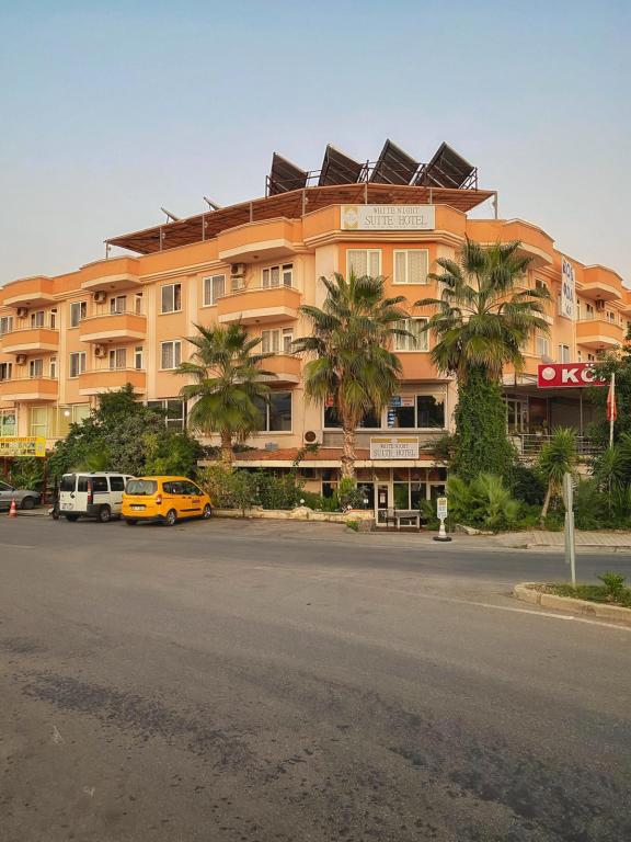 White Night Suite & Apart Hotel