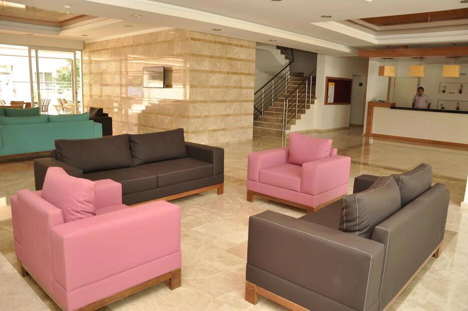 Almera Park Apart Hotel