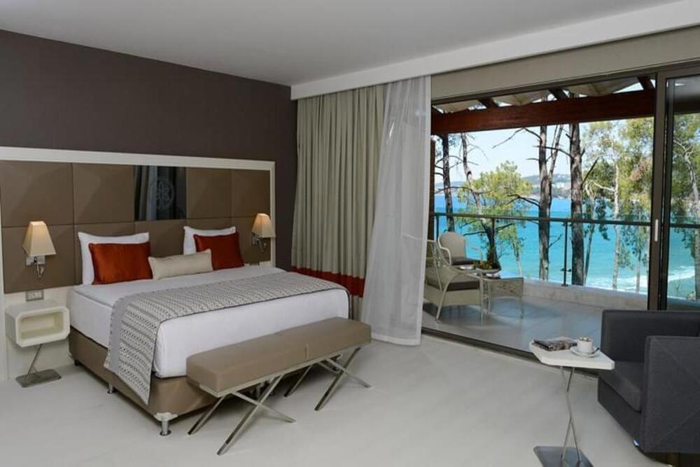 Wome Deluxe Hotel