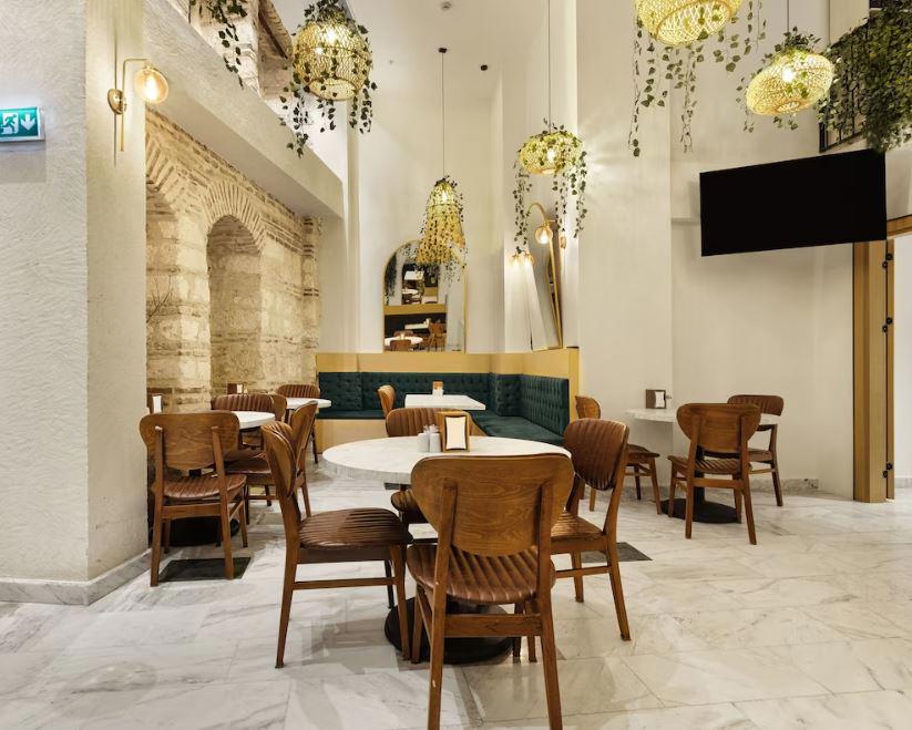 Pera Rasso Hotel